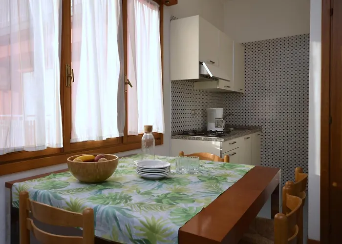 Mariella Бібіоне